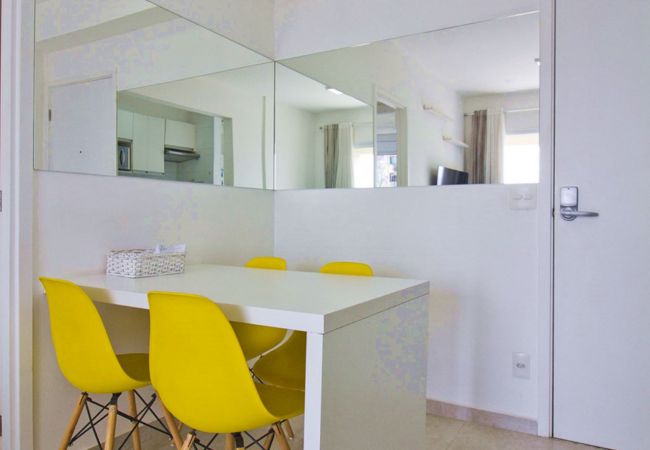 Apartamento em São Paulo - Ótimo apto c sacada, Centro Histórico de São Paulo Apartamento em São Paulo - Ótimo apto c sacada, Centro Histórico de São Paulo