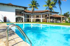 Casa em Guarujá - Linda casa com piscina e lazer completo em Guarujá