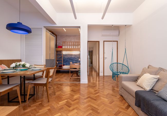 Apartamento em Rio de Janeiro - R201 (Zona1)