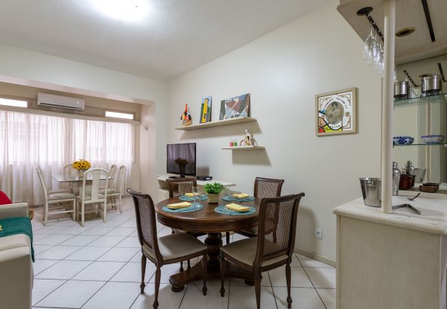 Apartamento em Rio de Janeiro - A303 (Zona2) Apartamento em Rio de Janeiro - A303 (Zona2)