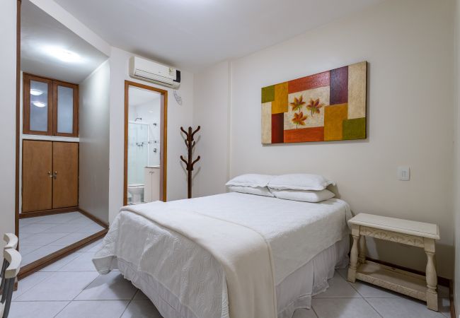 Apartamento em Rio de Janeiro - A303 (Zona2) Apartamento em Rio de Janeiro - A303 (Zona2)