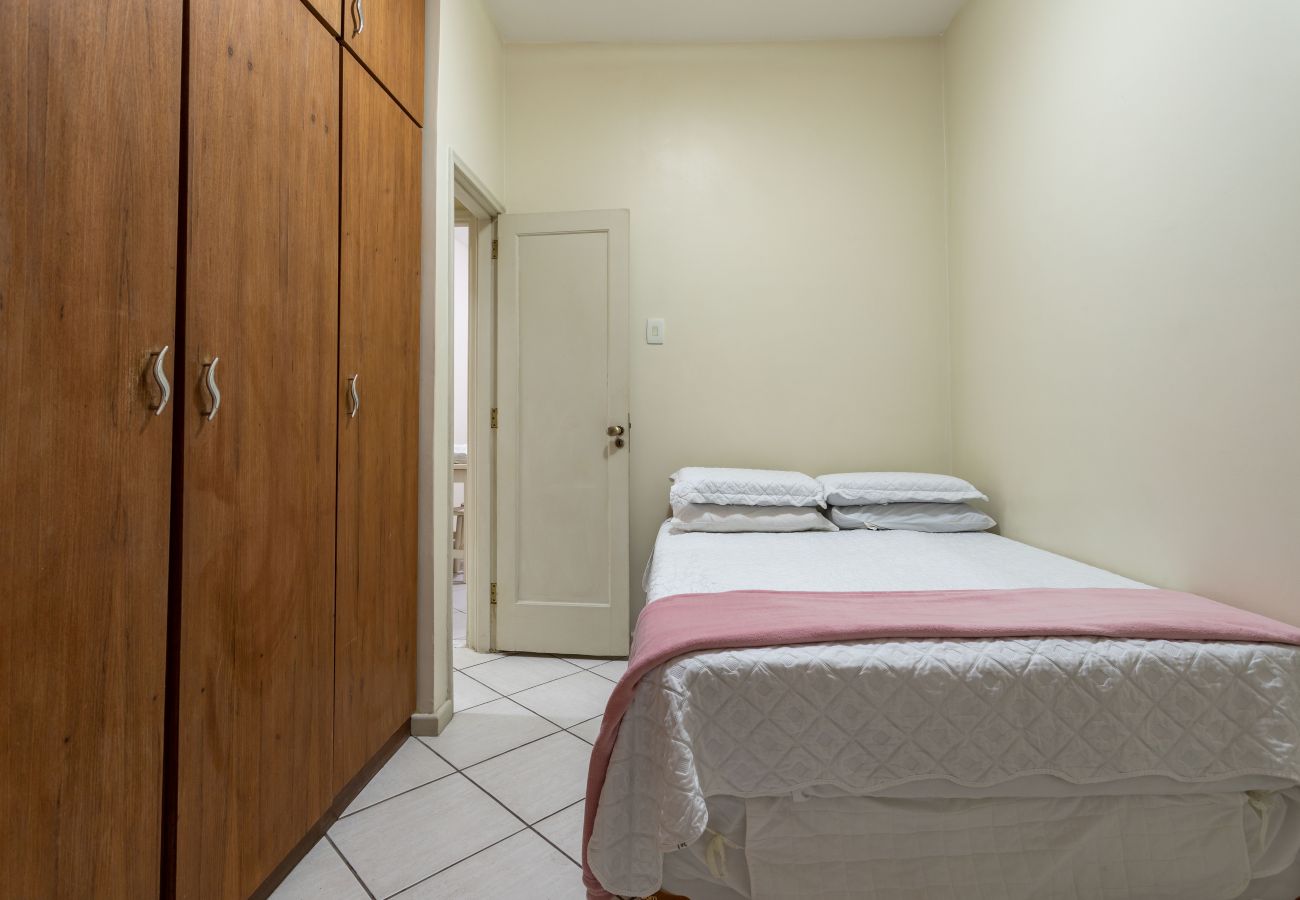 Apartamento em Rio de Janeiro - A303 (Zona2) Apartamento em Rio de Janeiro - A303 (Zona2)