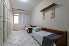Apartamento em Rio de Janeiro - A303 (Zona2)