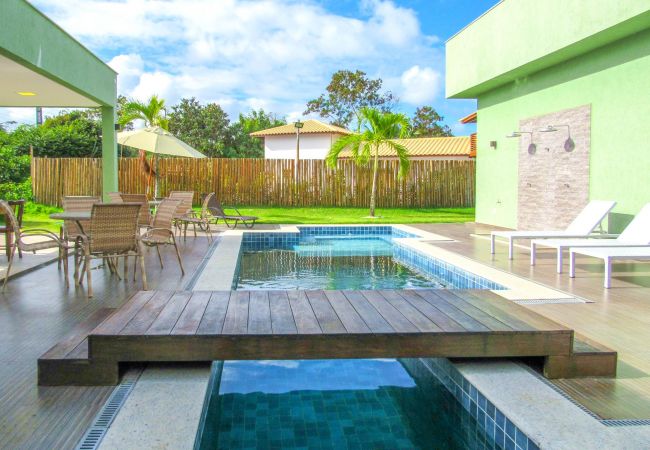 Casa em Camaçari - Casa c ótima infraestrutura e piscina, Camaçari/BA Casa em Camaçari - Casa c ótima infraestrutura e piscina, Camaçari/BA