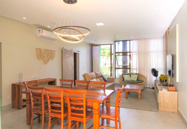 Casa em Camaçari - Casa c ótima infraestrutura e piscina, Camaçari/BA Casa em Camaçari - Casa c ótima infraestrutura e piscina, Camaçari/BA