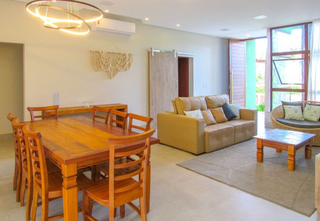 Casa em Camaçari - Casa c ótima infraestrutura e piscina, Camaçari/BA Casa em Camaçari - Casa c ótima infraestrutura e piscina, Camaçari/BA