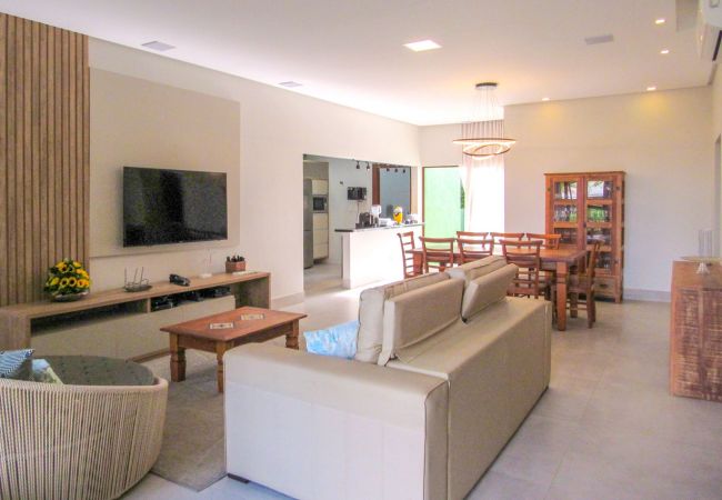 Casa em Camaçari - Casa c ótima infraestrutura e piscina, Camaçari/BA Casa em Camaçari - Casa c ótima infraestrutura e piscina, Camaçari/BA