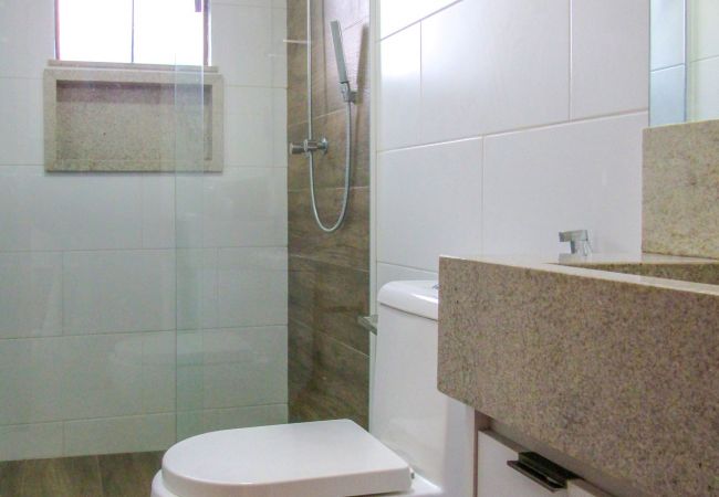 Casa em Camaçari - Casa c ótima infraestrutura e piscina, Camaçari/BA Casa em Camaçari - Casa c ótima infraestrutura e piscina, Camaçari/BA