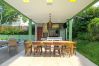 Casa em Camaçari - Casa c ótima infraestrutura e piscina, Camaçari/BA Casa em Camaçari - Casa c ótima infraestrutura e piscina, Camaçari/BA