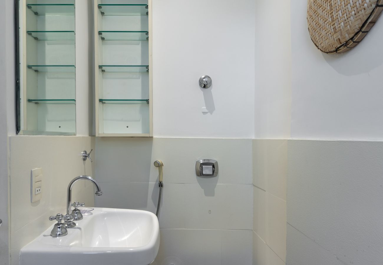 Apartamento em Rio de Janeiro - JAC1 (Zona1) Apartamento em Rio de Janeiro - JAC1 (Zona1)