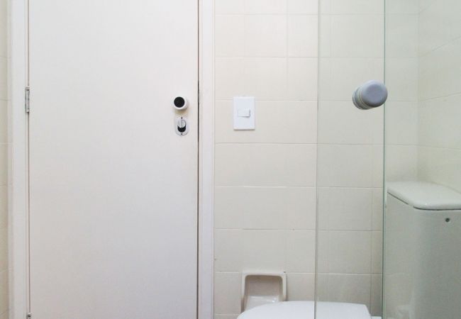 Apartamento em Guarujá - Ótimo Apto a 200m - Praia das Pitangueiras/Guarujá Apartamento em Guarujá - Ótimo Apto a 200m - Praia das Pitangueiras/Guarujá