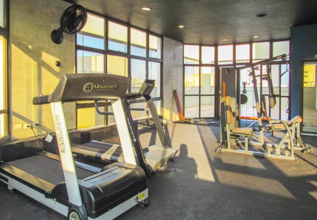 Apartamento em Guarujá - Ótimo Apto a 200m - Praia das Pitangueiras/Guarujá Apartamento em Guarujá - Ótimo Apto a 200m - Praia das Pitangueiras/Guarujá