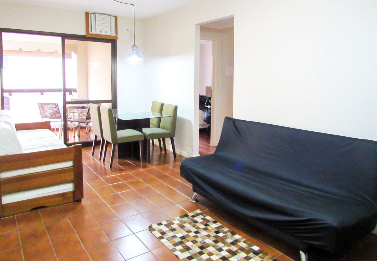 Apartamento em Guarujá - Ótimo Apto a 200m - Praia das Pitangueiras/Guarujá Apartamento em Guarujá - Ótimo Apto a 200m - Praia das Pitangueiras/Guarujá