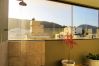 Apartamento em Guarujá - Apto c/ Piscina e Sauna | 200m Praia Pitangueiras