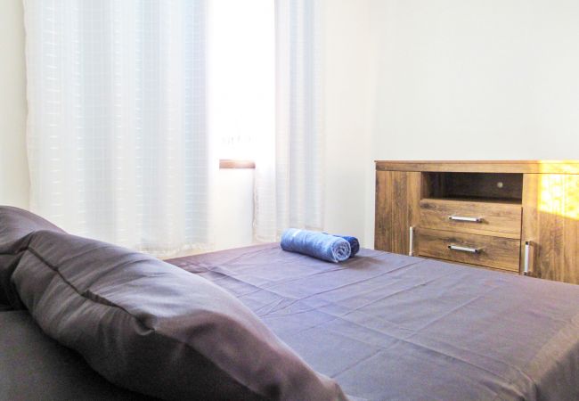 Apartamento em Guarujá - Apto a 200 m da Praia das Pitangueiras-Guarujá/SP Apartamento em Guarujá - Apto a 200 m da Praia das Pitangueiras-Guarujá/SP