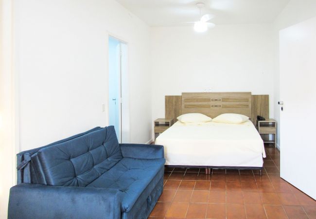 Apartamento em Guarujá - Apto a 200 m da Praia das Pitangueiras-Guarujá/SP Apartamento em Guarujá - Apto a 200 m da Praia das Pitangueiras-Guarujá/SP