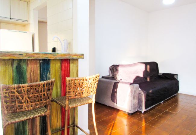 Apartamento em Guarujá - Apto a 200 m da Praia das Pitangueiras-Guarujá/SP Apartamento em Guarujá - Apto a 200 m da Praia das Pitangueiras-Guarujá/SP