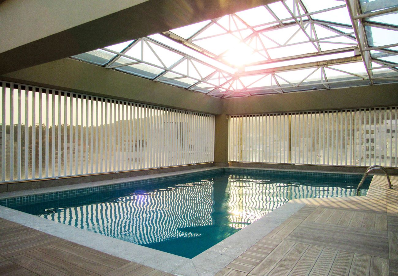Apartamento em Guarujá - Apto a 200 m da Praia das Pitangueiras-Guarujá/SP Apartamento em Guarujá - Apto a 200 m da Praia das Pitangueiras-Guarujá/SP