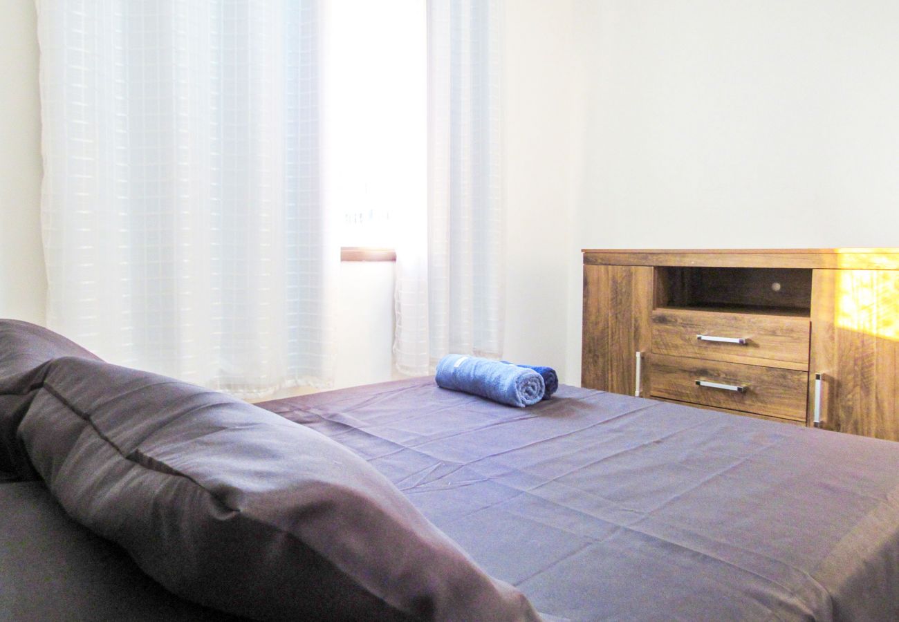 Apartamento em Guarujá - Apto a 200 m da Praia das Pitangueiras-Guarujá/SP Apartamento em Guarujá - Apto a 200 m da Praia das Pitangueiras-Guarujá/SP