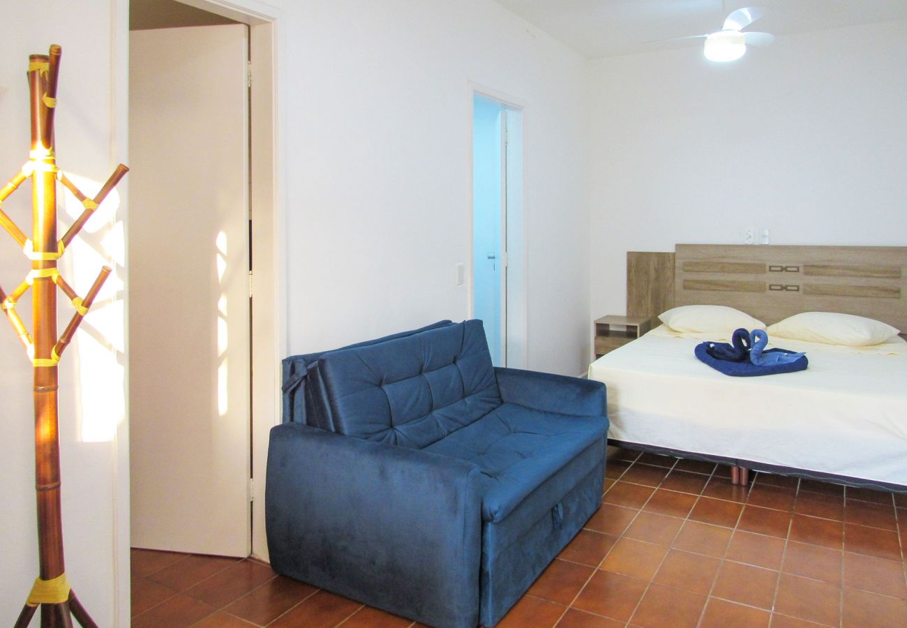 Apartamento em Guarujá - Apto a 200 m da Praia das Pitangueiras-Guarujá/SP Apartamento em Guarujá - Apto a 200 m da Praia das Pitangueiras-Guarujá/SP