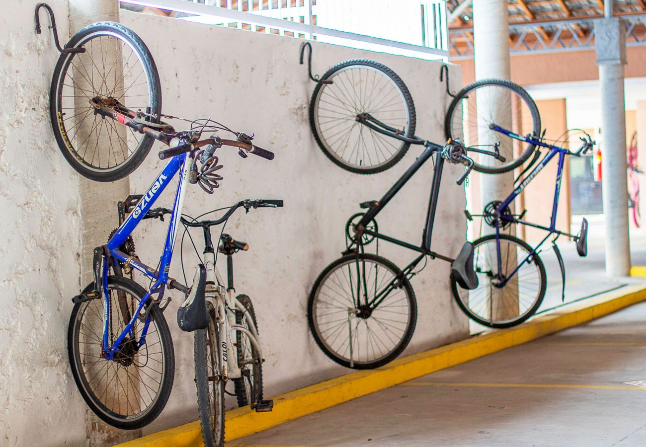 Apartamento em Ubatuba - Incrível Apto com piscina e churrasq em Ubatuba/SP Apartamento em Ubatuba - Incrível Apto com piscina e churrasq em Ubatuba/SP