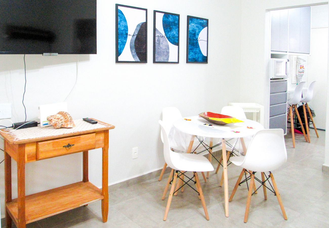 Apartamento em Ubatuba - Loft a 220m da Praia das Toninhas em Ubatuba/SP Apartamento em Ubatuba - Loft a 220m da Praia das Toninhas em Ubatuba/SP