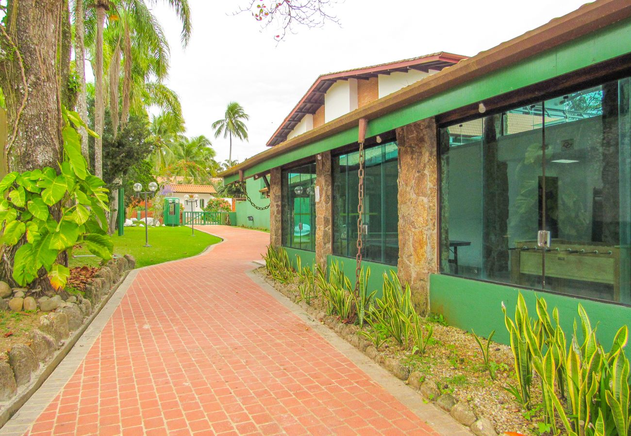 Apartamento em Ubatuba - Loft a 220m da Praia das Toninhas em Ubatuba/SP Apartamento em Ubatuba - Loft a 220m da Praia das Toninhas em Ubatuba/SP