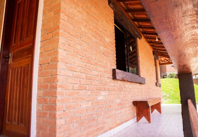 Chalé em Conceição da Ibitipoca - Chalé Aconchegante com Churrasqueira para Relaxar Chalé em Conceição da Ibitipoca - Chalé Aconchegante com Churrasqueira para Relaxar