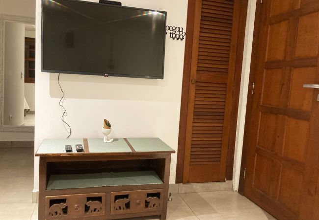 Apartamento em Armação dos Búzios - Loft a 600 metros da praia c piscina em Búzios/RJ Apartamento em Armação dos Búzios - Loft a 600 metros da praia c piscina em Búzios/RJ