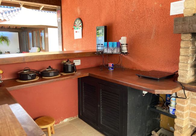 Apartamento em Armação dos Búzios - Loft a 600 metros da praia c piscina em Búzios/RJ Apartamento em Armação dos Búzios - Loft a 600 metros da praia c piscina em Búzios/RJ
