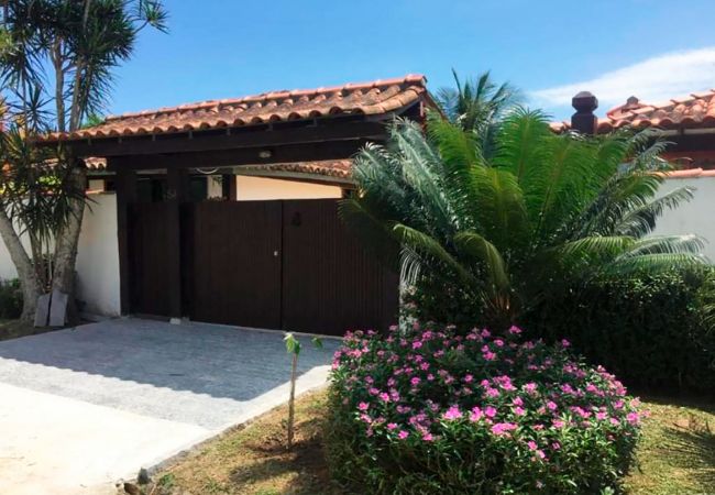 Apartamento em Armação dos Búzios - Loft a 600 metros da praia c piscina em Búzios/RJ Apartamento em Armação dos Búzios - Loft a 600 metros da praia c piscina em Búzios/RJ