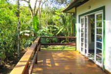 Casa em Ubatuba - Casa com saída privativa para a Praia do Félix/SP