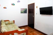 Apartamento em Ubatuba - Apto confortável c Wi-Fi e próx à Praia Grande/SP