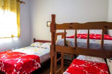 Apartamento em Ubatuba - Apto confortável c Wi-Fi e próx à Praia Grande/SP