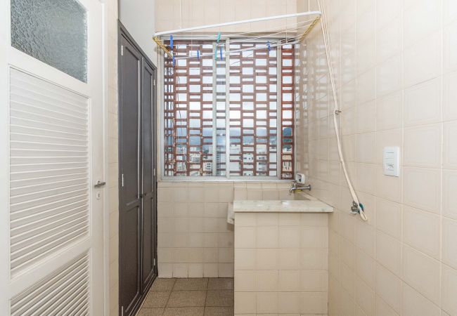 Apartamento em Rio de Janeiro - Apto com WiFi e ótima localização, Laranjeiras/RJ Apartamento em Rio de Janeiro - Apto com WiFi e ótima localização, Laranjeiras/RJ