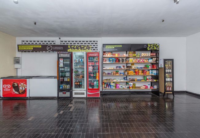 Apartamento em Rio de Janeiro - Apto com WiFi e ótima localização, Laranjeiras/RJ Apartamento em Rio de Janeiro - Apto com WiFi e ótima localização, Laranjeiras/RJ