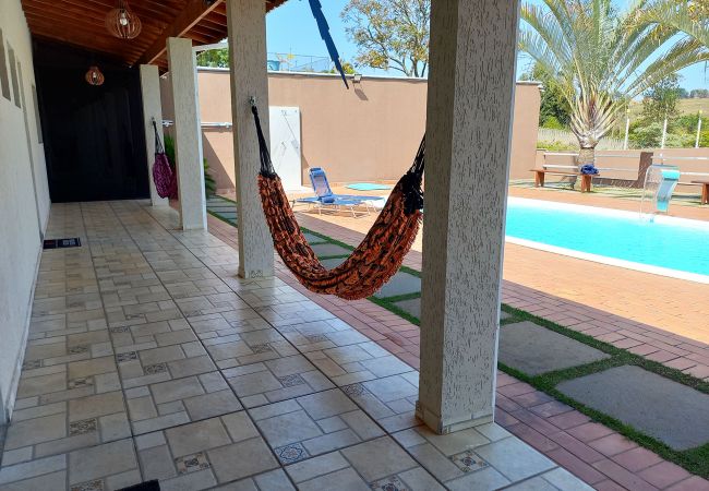 Casa em Jarinu - Chácara com lazer e piscina climatizada Jarinu/SP Casa em Jarinu - Chácara com lazer e piscina climatizada Jarinu/SP