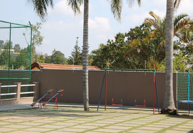 Casa em Jarinu - Chácara com lazer e piscina climatizada Jarinu/SP Casa em Jarinu - Chácara com lazer e piscina climatizada Jarinu/SP