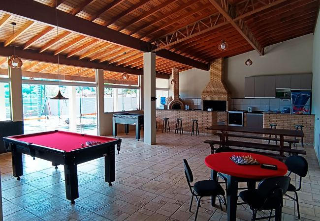 Casa em Jarinu - Chácara com lazer e piscina climatizada Jarinu/SP Casa em Jarinu - Chácara com lazer e piscina climatizada Jarinu/SP