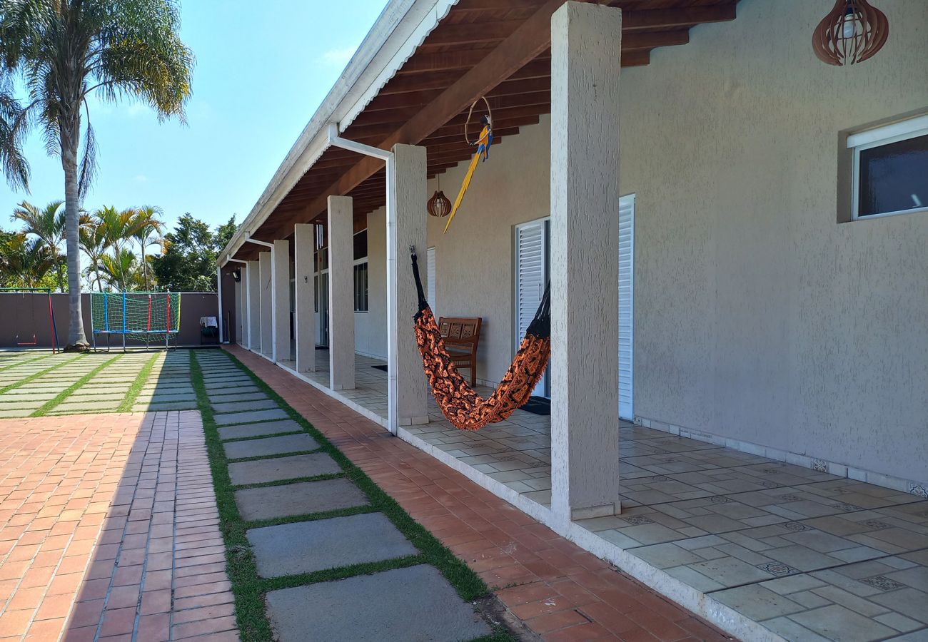 Casa em Jarinu - Chácara com lazer e piscina climatizada Jarinu/SP Casa em Jarinu - Chácara com lazer e piscina climatizada Jarinu/SP