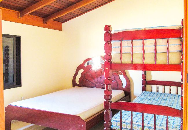 Casa em Mairiporã - Casa de campo c piscina e lazer em Mairiporã Casa em Mairiporã - Casa de campo c piscina e lazer em Mairiporã