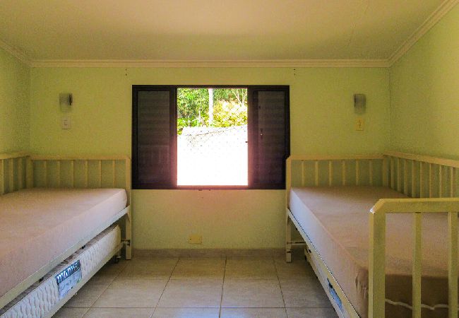 Casa em Mairiporã - Casa de campo c piscina e lazer em Mairiporã Casa em Mairiporã - Casa de campo c piscina e lazer em Mairiporã