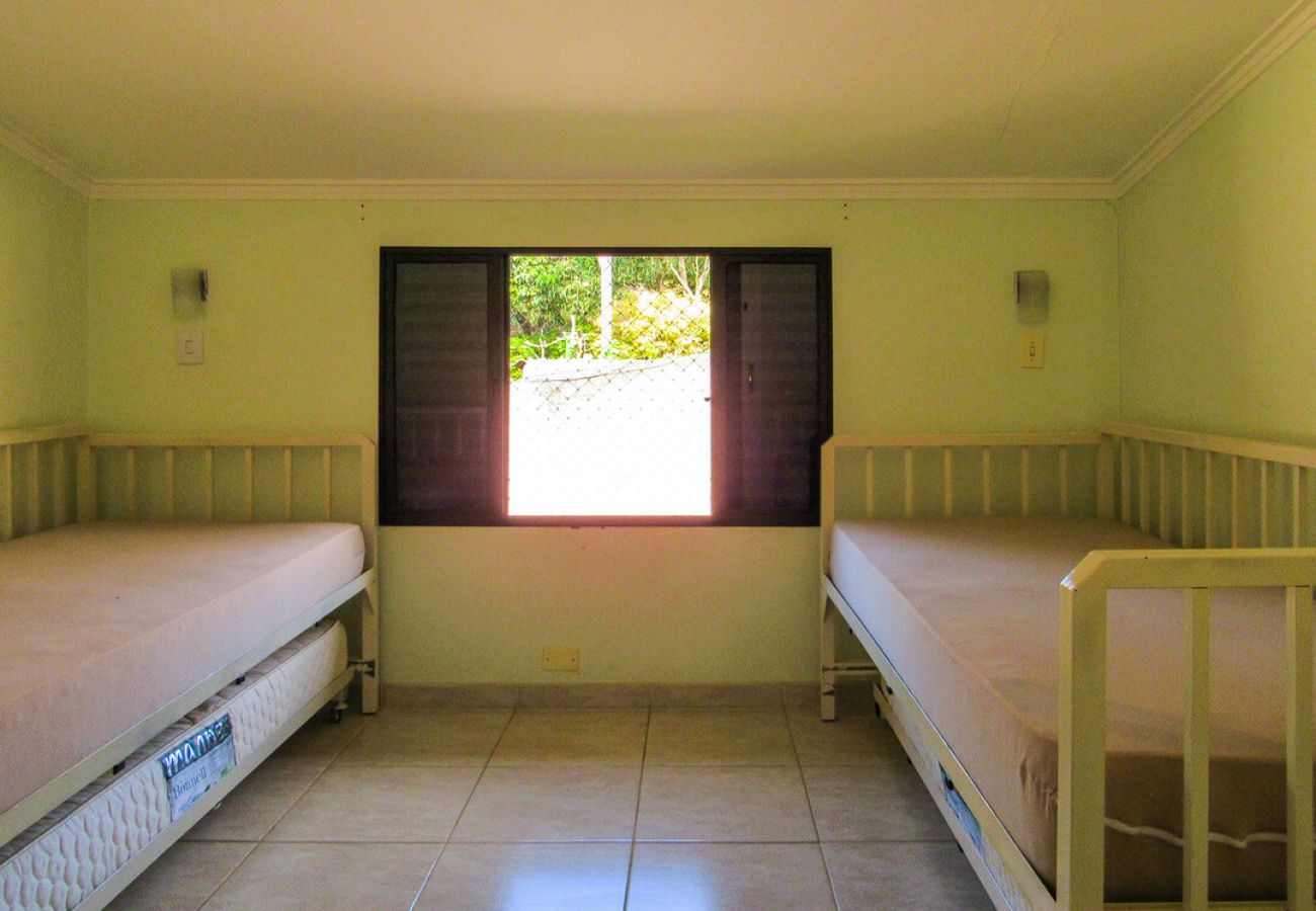 Casa em Mairiporã - Casa de campo c piscina e lazer em Mairiporã Casa em Mairiporã - Casa de campo c piscina e lazer em Mairiporã