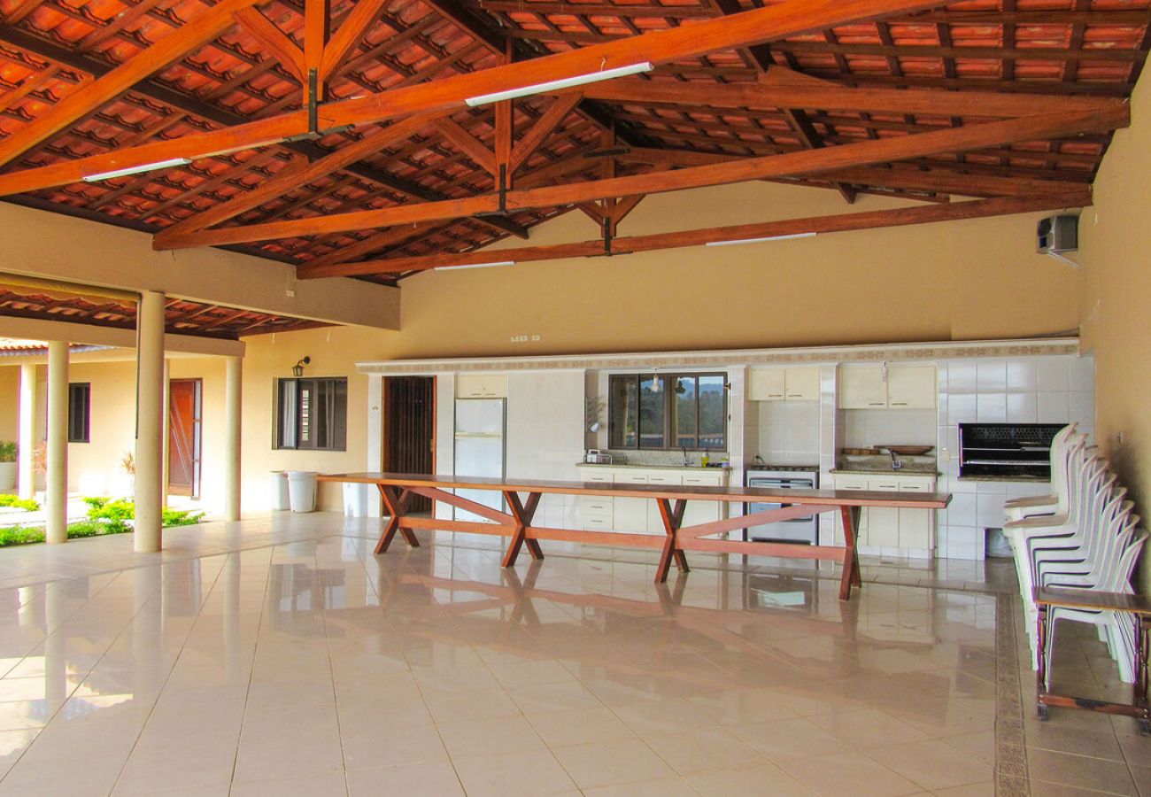Casa em Mairiporã - Casa de campo c piscina e lazer em Mairiporã Casa em Mairiporã - Casa de campo c piscina e lazer em Mairiporã