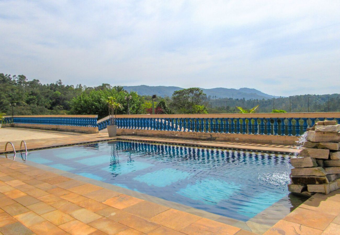 Casa em Mairiporã - Casa de campo c piscina e lazer em Mairiporã Casa em Mairiporã - Casa de campo c piscina e lazer em Mairiporã