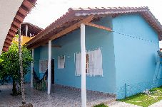 Casa em Bertioga - Linda casa a 950m do mar em Bertioga/SP