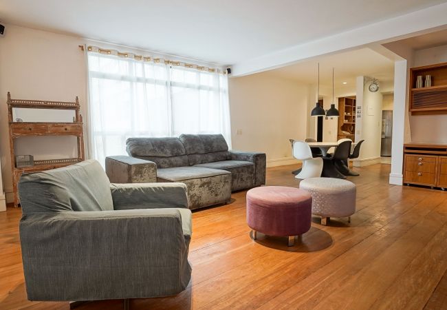 Apartamento em Rio de Janeiro - VA202 (Zona1) Apartamento em Rio de Janeiro - VA202 (Zona1)