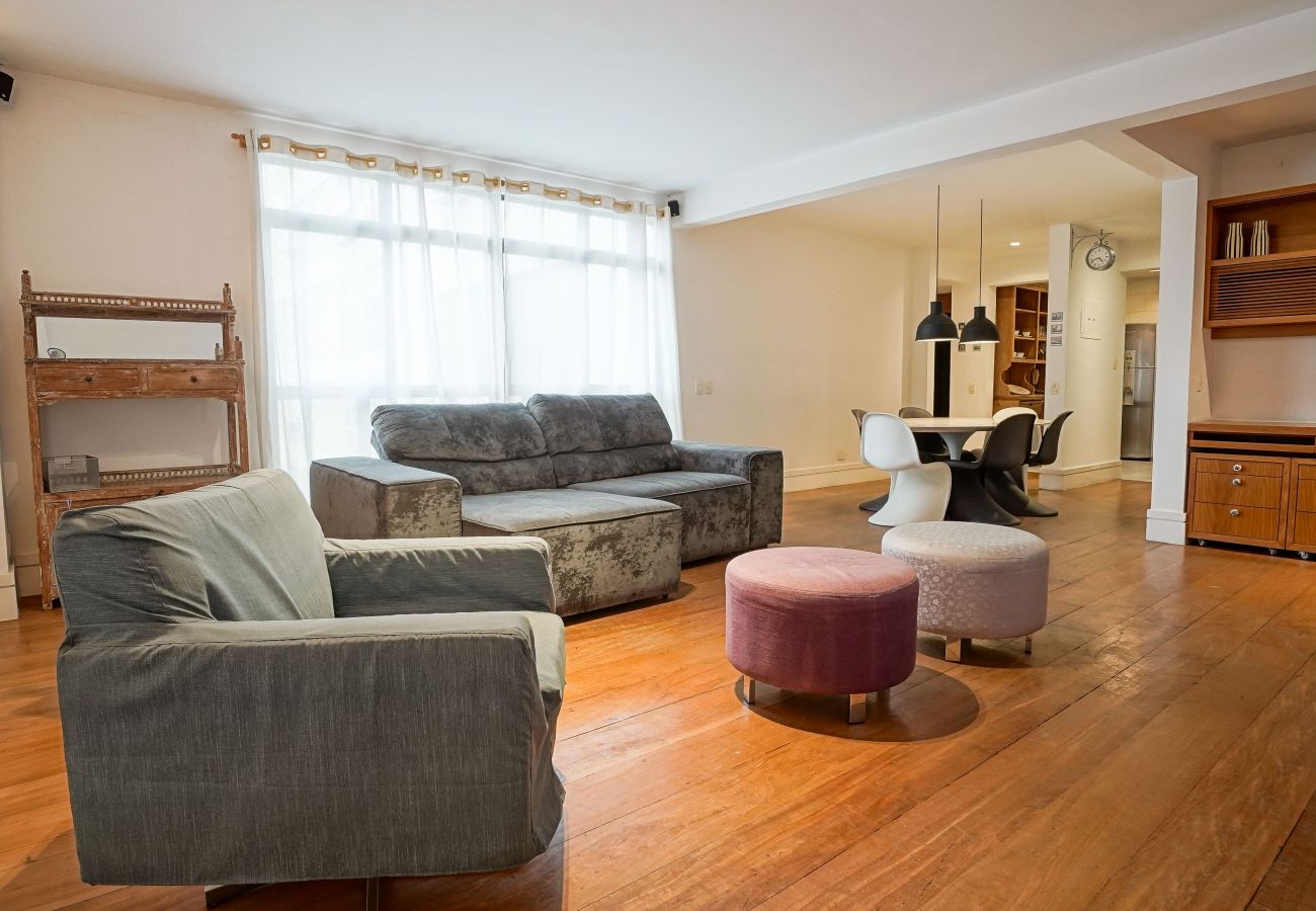 Apartamento em Rio de Janeiro - VA202 (Zona1)