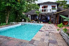 Casa em Guarujá - Casa c piscina e churrasqueira no Guarujá/SP