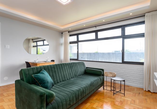 Apartamento em Rio de Janeiro - AM203 (Barra)